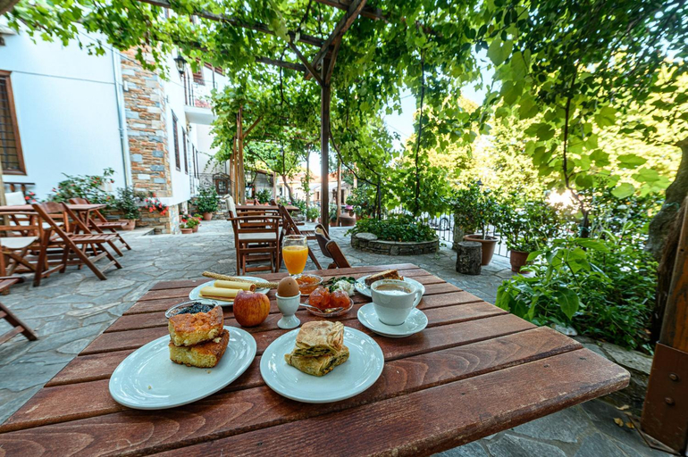 Food & Drinks 5, Heliodora, Thessaly