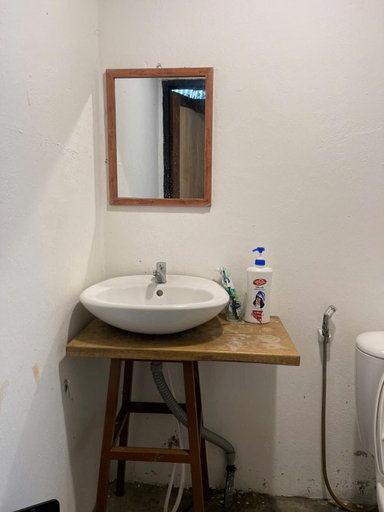 Bathroom 2, An Tru Homestay, Bảo Lâm