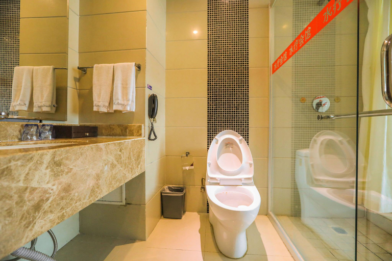 Bathroom 4, Fucheng International Hotel, Langfang