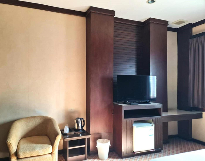 Others 5, The Rich Hotel, Muang Nonthaburi