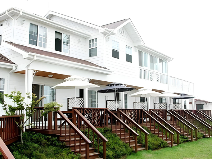 Exterior & Views 1, Human Valley Pension, Taean
