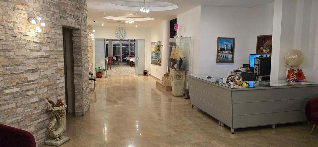 4, Hotel Porto Otrant