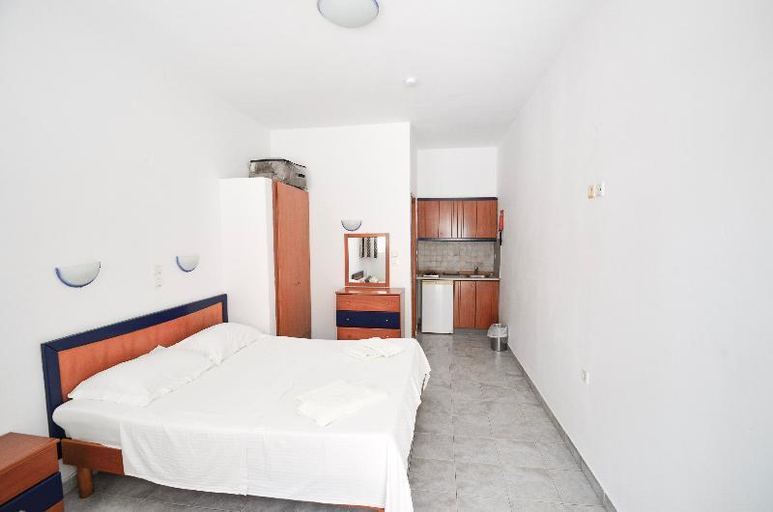 Bedroom 3, Studios Coralli, South Aegean