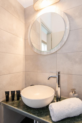 Bathroom 5, Thimari villas, South Aegean