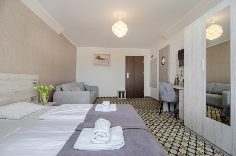 Bedroom 2, Marina Mielno z widokiem na jezioro, Koszalin