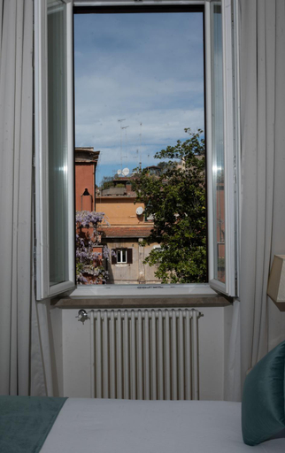 Bedroom 4, AGH Babuino, Roma