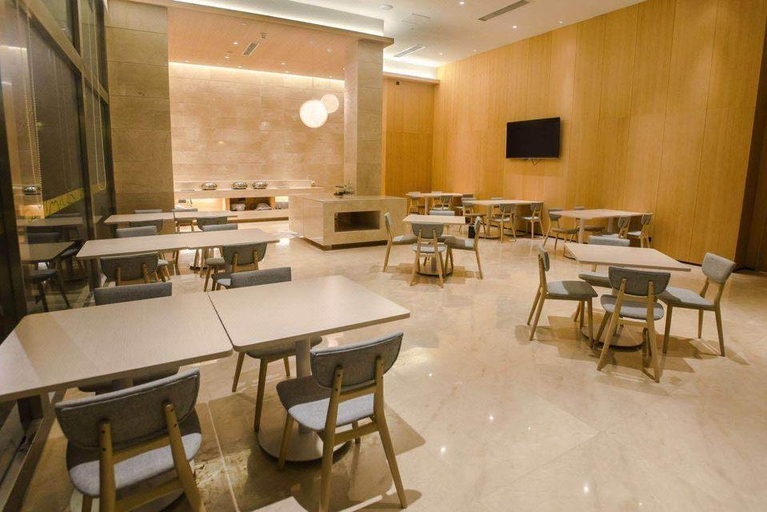 Food & Drinks, Chonpines Hotels·Leshan Giant Buddha, Leshan