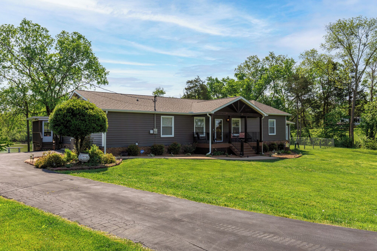 Exterior & Views, Sunrise Cove by Jackson Mountain Rentals, Jefferson