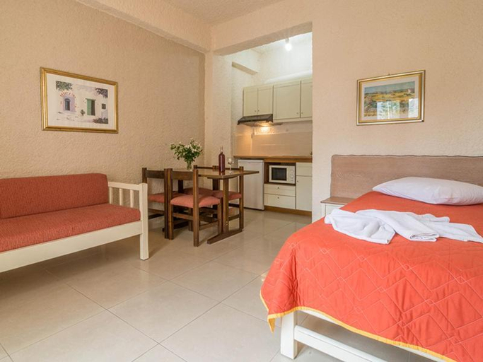 Bedroom 2, Lito Apartments Paleochora, Crete