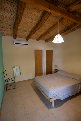 Bedroom 4, Cabanas y dormis Zgris, Tinogasta
