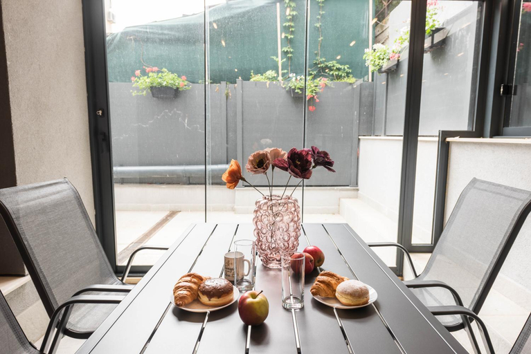 Food & Drinks 5, City Center Luxury Apartments, Varna