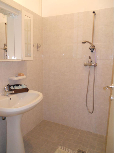 Bathroom, Amazing Apartment for 6 People with terrace - By Beahost Rentals, Venezia