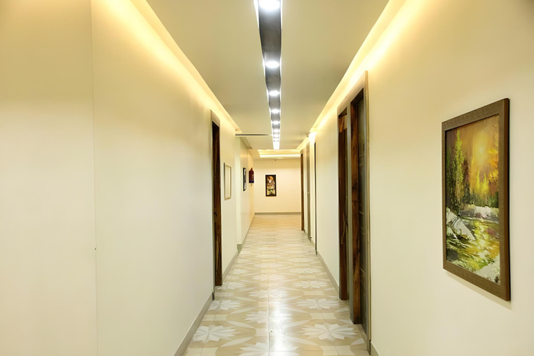 Others 4, The Grand Orion, Lucknow