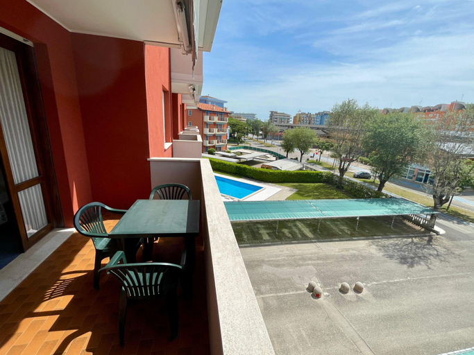 Sport & Beauty, Studio with terrace for 4 people - swimming pool near the beach, Venezia