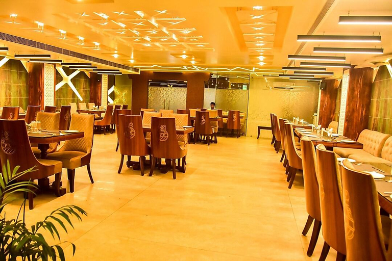 Food & Drinks 4, Hotel The Park View, Kaushambi