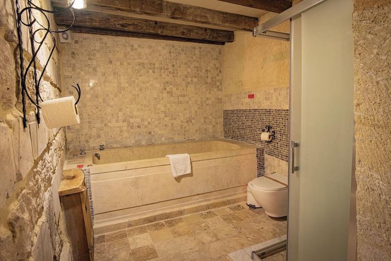 Bathroom 3, Junior Ottoman Cave, Ürgüp