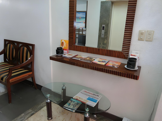 Public Area 3, Jupiter Suites, Makati City