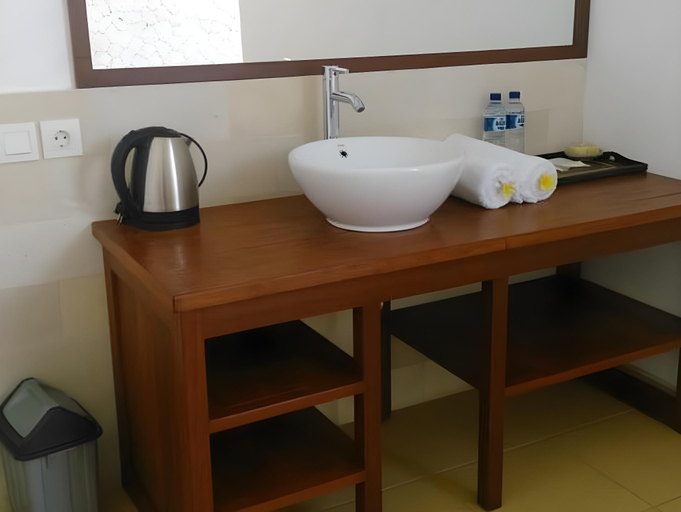 Bathroom 2, The Amrita - Salt Farm Villas, Buleleng