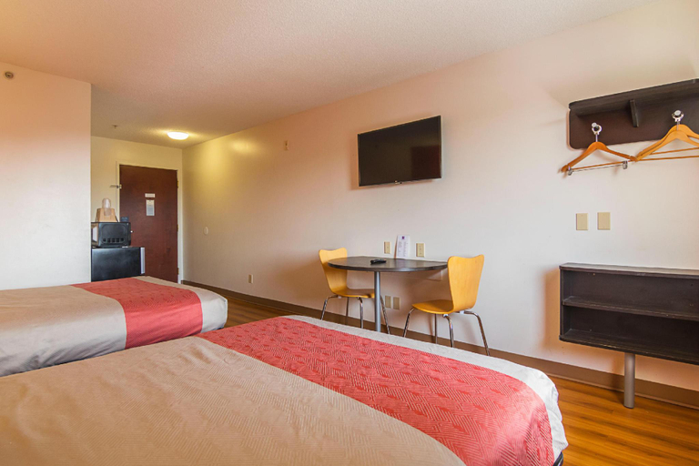 Bedroom 3, Motel 6 Branford, CT - New Haven, New Haven