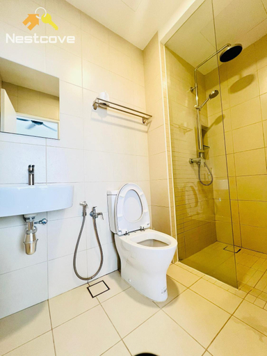 Bathroom 3, The Apple Residence & Suites Infinity Pool by Nestcove, Malacca City