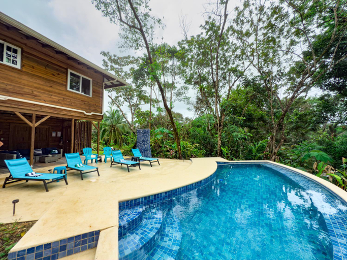 Others 2, Toucan Hill Lodge, Bocas del Toro