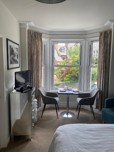 Bedroom 2, Gretenham B&B, Dorset