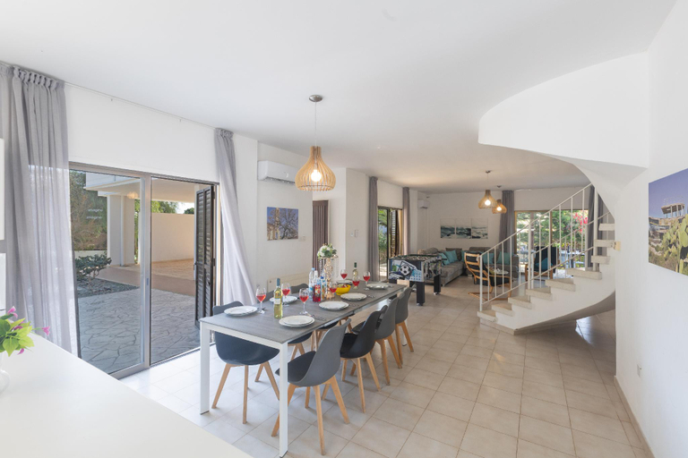 2, Villa Rosie, Modern 4bdr Ayia Napa Villa With Pool