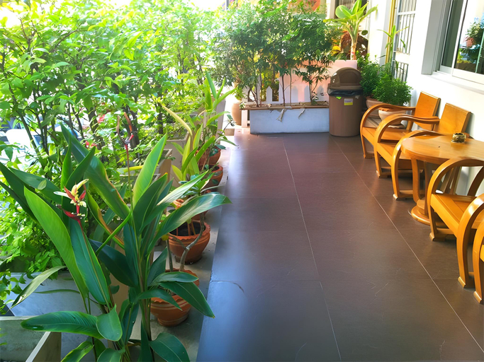 Public Area 3, Chinotel, Phuket Island