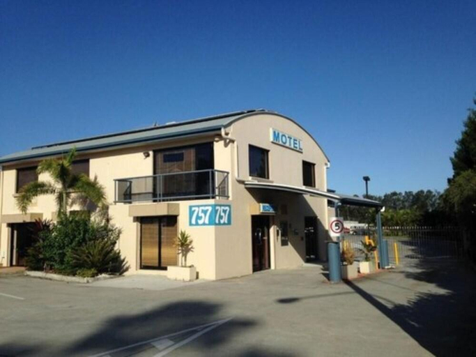 Exterior & Views 3, Novena Palms Motel, Northgate