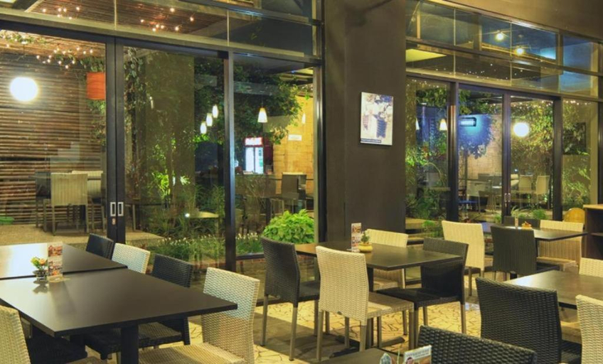 Others 4, The Edge Baros 2BR by SKY, Cimahi