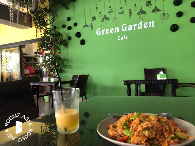 Food & Drinks, KIARA RESIDENCE 2, Kuala Lumpur