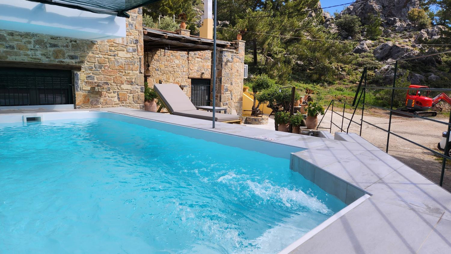 Others 5, Villa Lato - Villa with private pool and yard, Crete