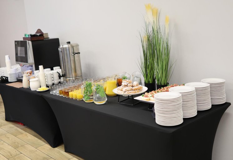 Food & Drinks, AGRO obiekt hotelowy, Środa Śląska