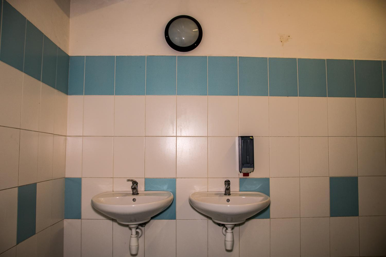 Bathroom 3, Hostel IN school, Praha 1