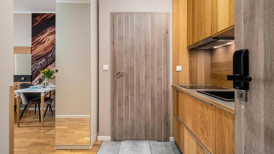 Others 5, Deluxe Apartments Free Parking, Warsaw