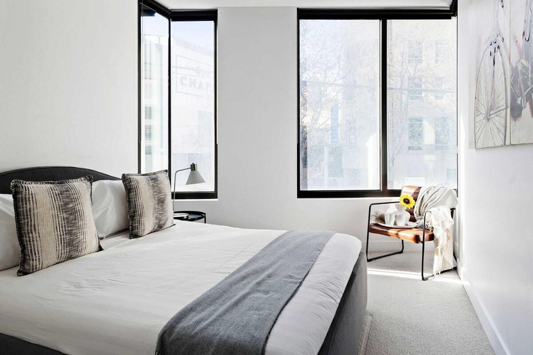 4, A Cozy 2BR Apt Right on Buzzing Chapel Street, Melbourne