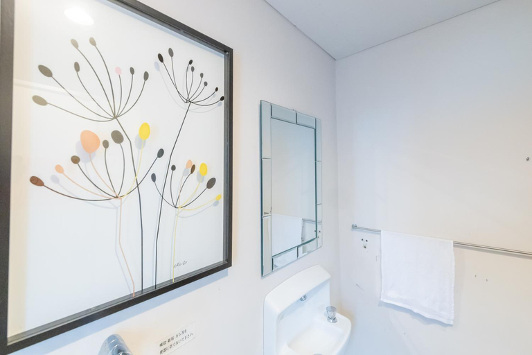 Bathroom 4, Shirahama Beach House ・6BR・ Sauna ・ Jacuzzi ・ BBQ , Shirahama