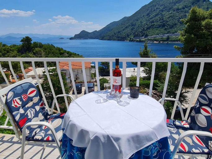 Others 2, Apartments Maruska - Two Bedroom Apartment with Balcony and Sea View, Mljet