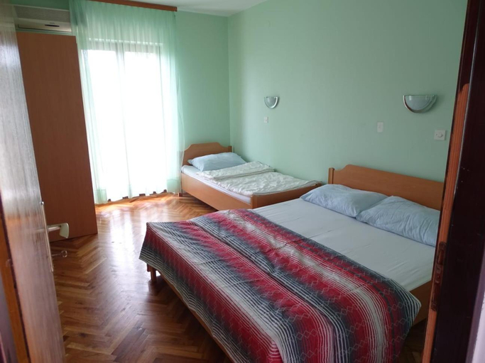 Others 2, Zana Apartments, Pag