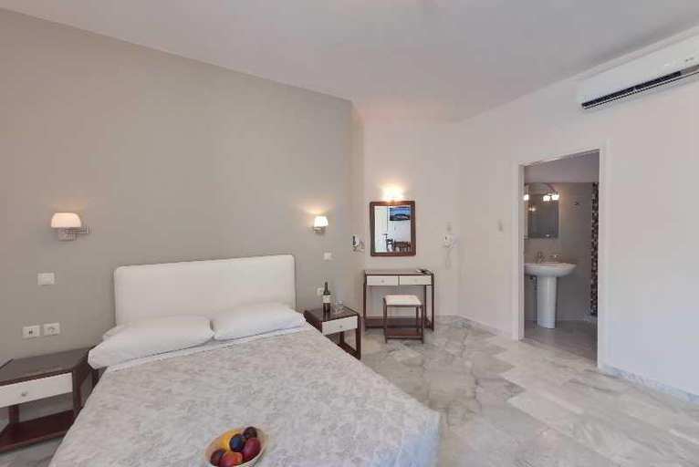 Bedroom 3, TARRA SEASIDE HOTEL, Crete