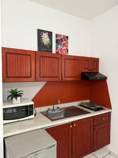 Others 4, Suites Galvan centro Colima, alberca, Wifi, parking, Colima