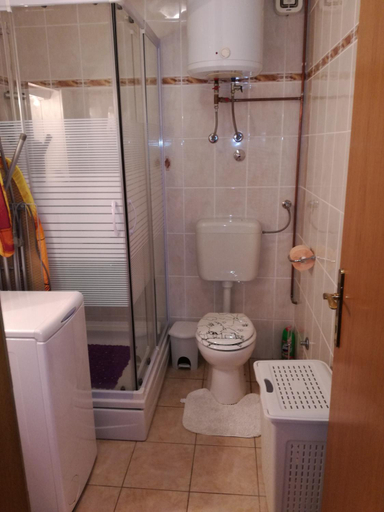 Bathroom, Apartments Pearl, Marina