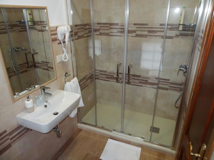 Bathroom, LAST 12K, A Coruña