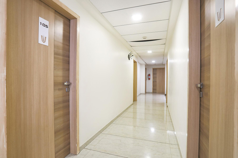 Public Area 2, Fabhotel Balaji Inn, Nashik