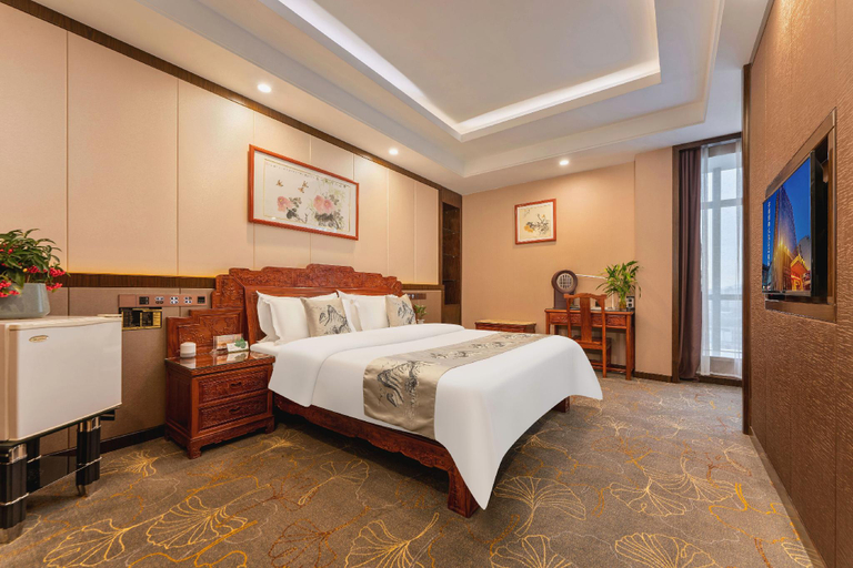 Bedroom 2, Qi Yue International Hotel, Zibo
