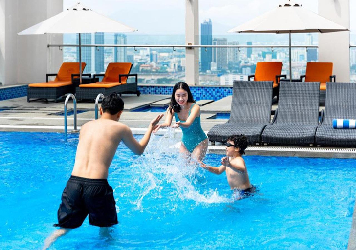 Sport & Beauty 2, Luxury Apartment in Beach Front Building, Da Nang