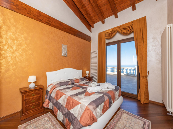 Bedroom 3, Villa with private indoor sauna in Sicily, Messina