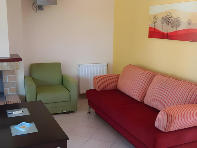 Others 5, Vasilis Studios, Peloponnese