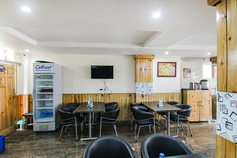 Food & Drinks 3, Fabhotel Mount Edge, Kangra