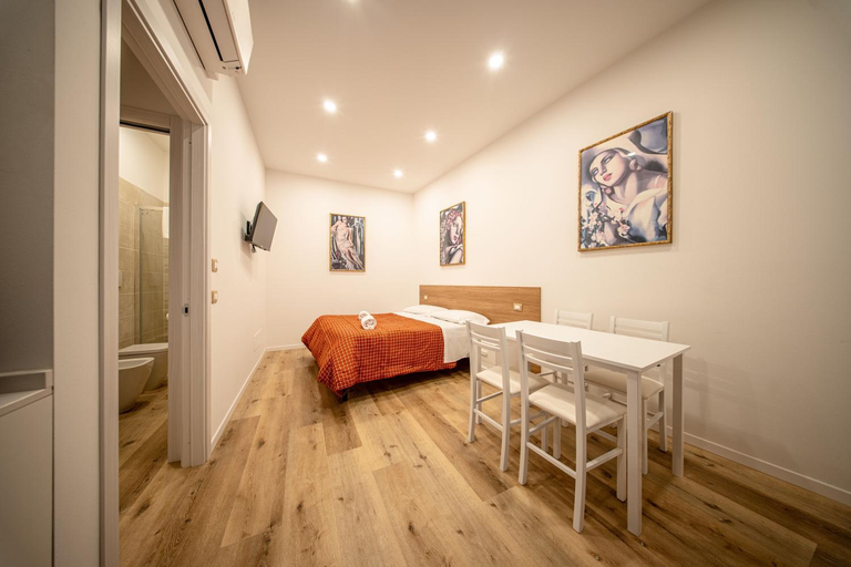 Bedroom 2, Perugia Apartments, Perugia
